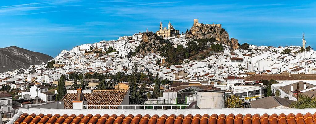Apartamento En Olvera Con Garaje Eksteriør bilde